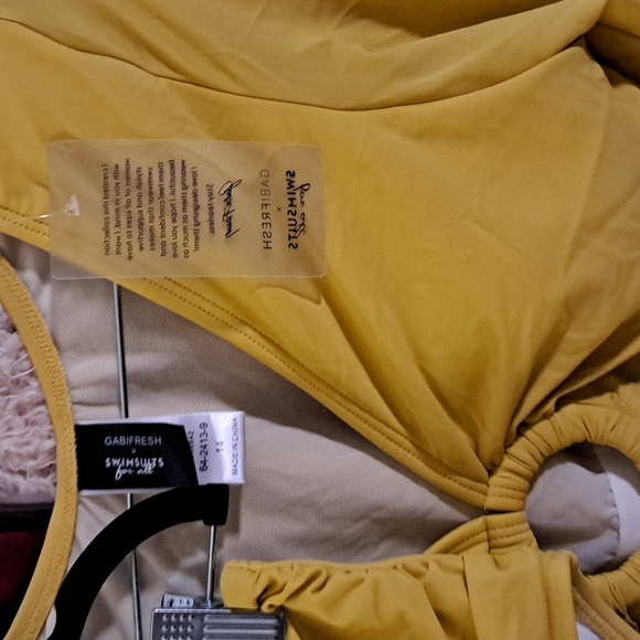 NWTs Gabi Fresh x Swimsuits For All Sunburst O ring Long Sleeve Bikini - Picture 4 of 5